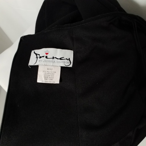 Jessica Simpson (Princy) Halter Dress - Picture 5 of 7